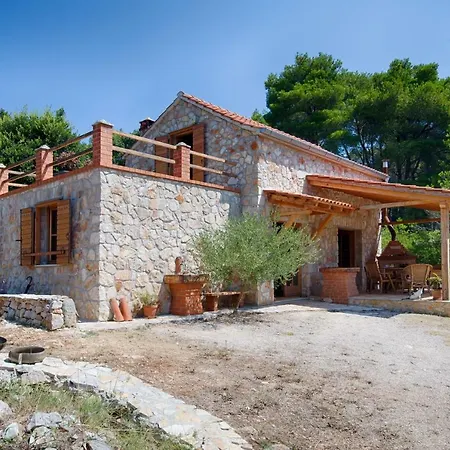 Olive Grove House *